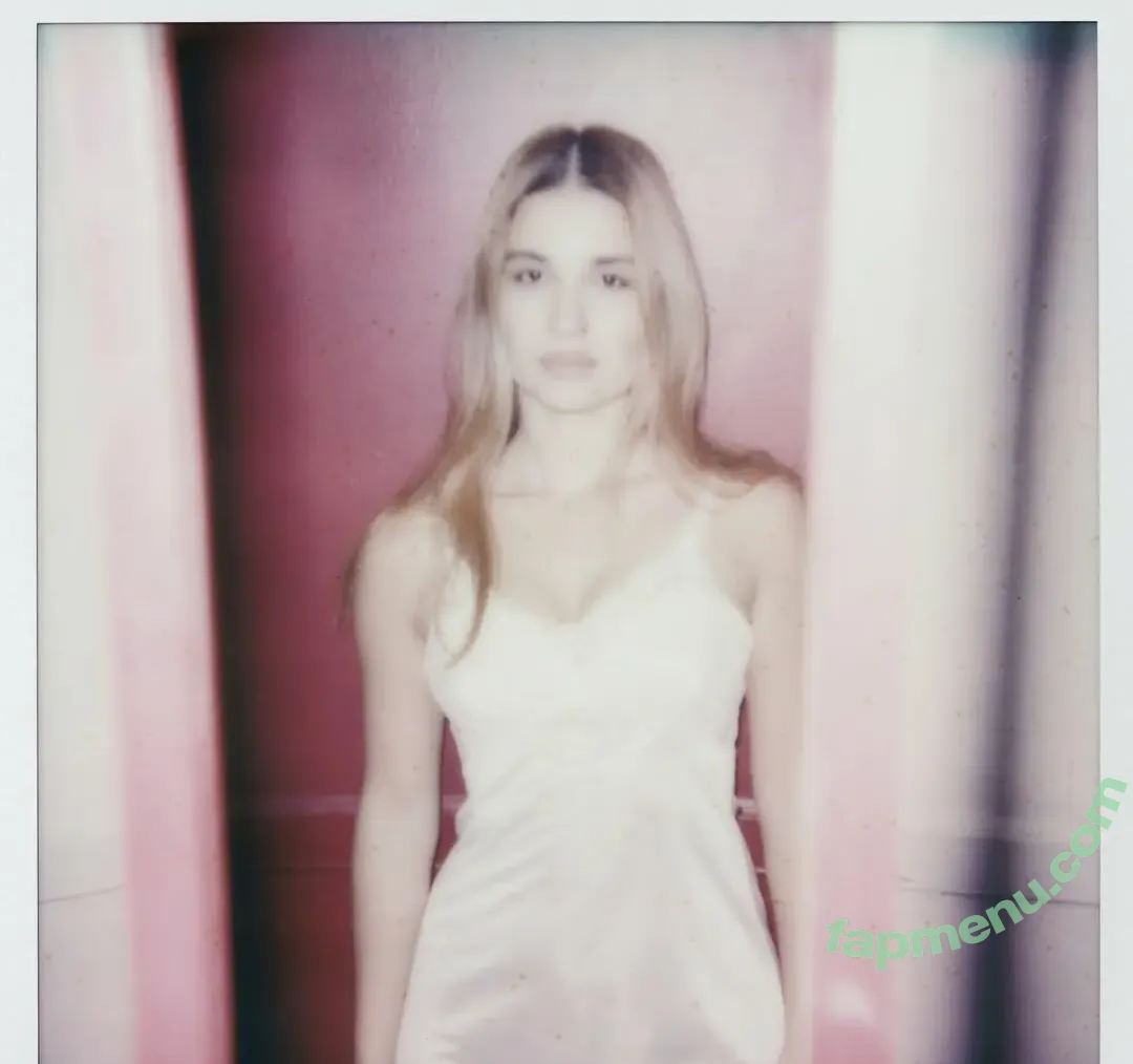 Rastacame nude photo #0102 (Camelia Bourbon / French Moroccan / rasta.queen1)