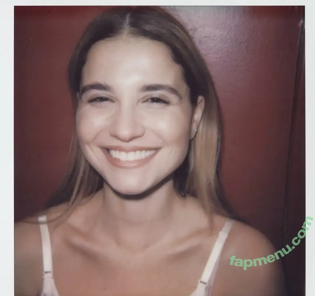 Rastacame nude photo #0105 (Camelia Bourbon / French Moroccan / rasta.queen1)