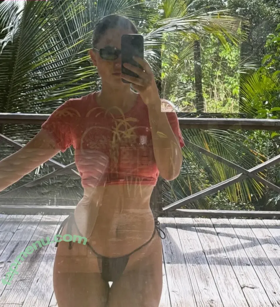 Rastacame nude photo #0133 (Camelia Bourbon / French Moroccan / rasta.queen1)