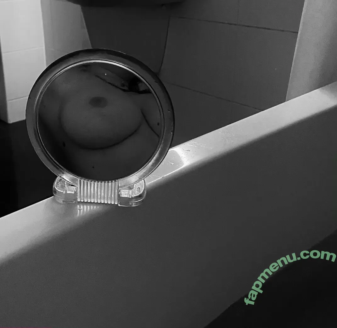 ratisuraja nude photo #0048 (saraswati)