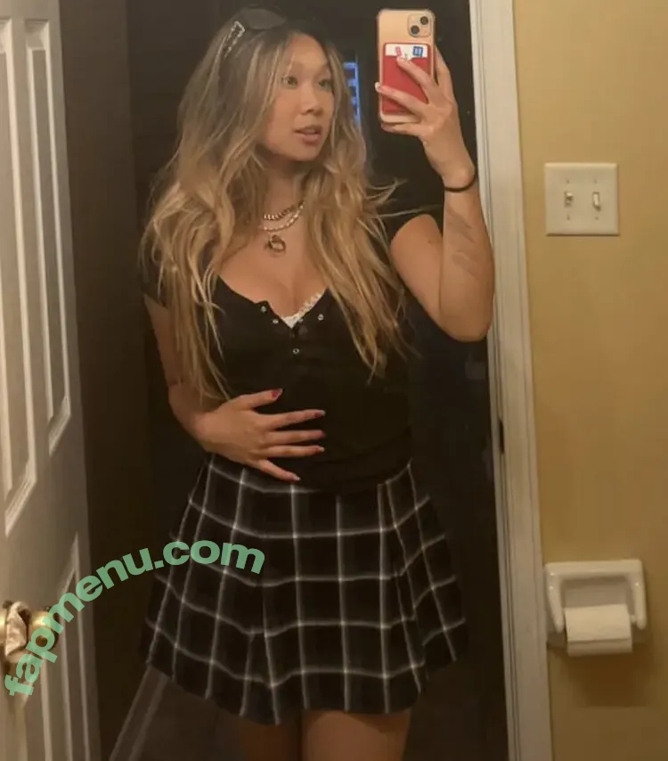 ravebaelyssa nude photo #0009 (alyssazhang / alyssazhanng / lizardbblesx3 / mr-mrs-rave-baes)