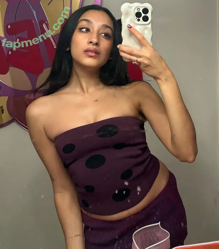 Raveena nude photo #0125 (raveena_aurora / raveenaravish)