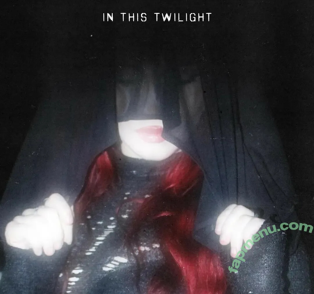 Raven Numan nude photo #0022 (ravennuman)