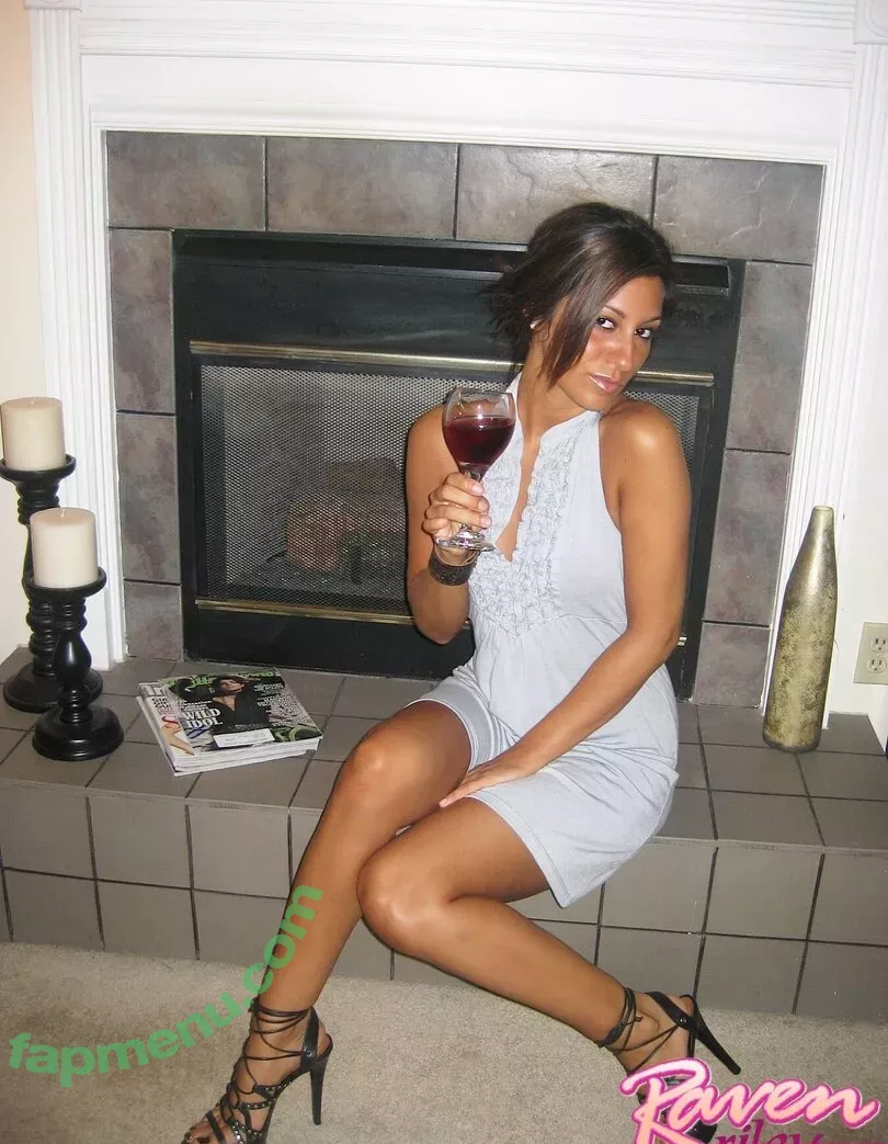 Raven Riley nude photo #0020 (ravenriley_fanpage)