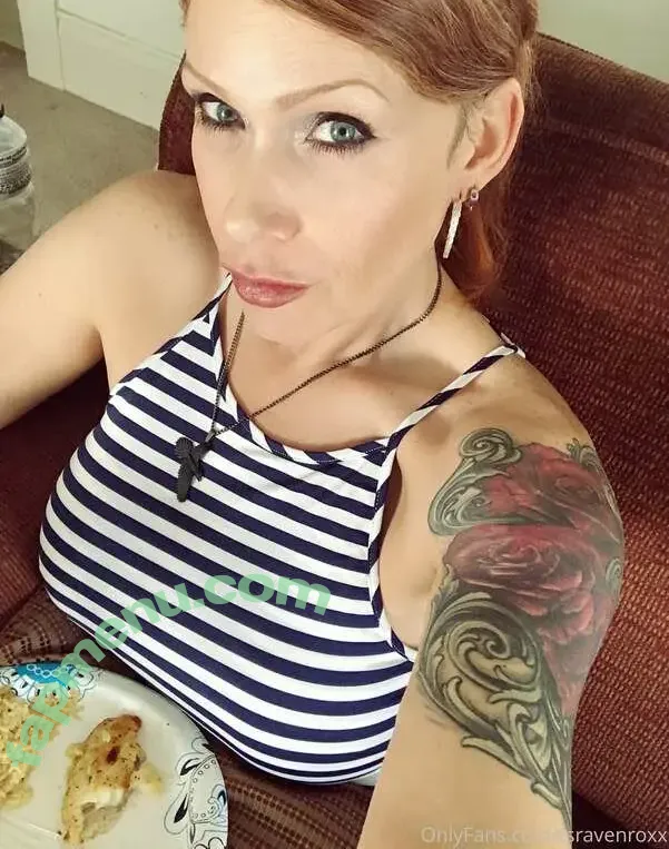 Raven Roxx nude photo #0023 (ravenroxxofficial / tsravenroxx)