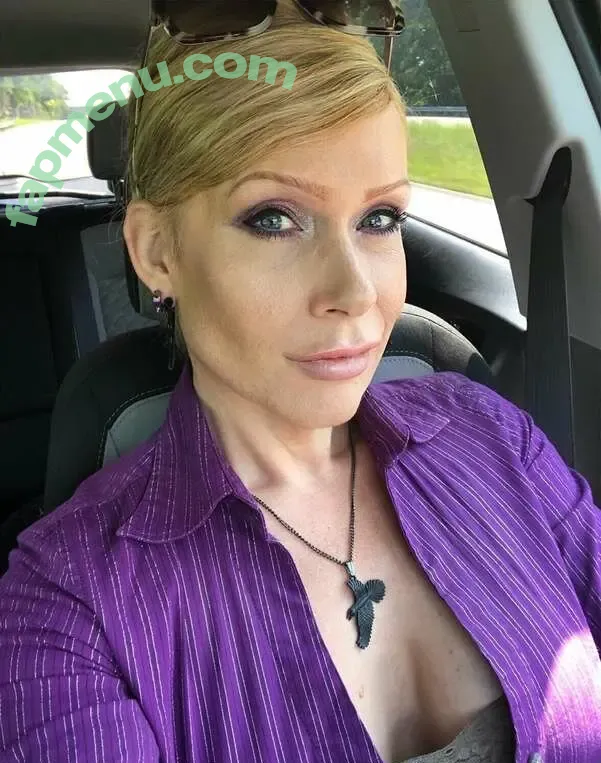 Raven Roxx nude photo #0027 (ravenroxxofficial / tsravenroxx)