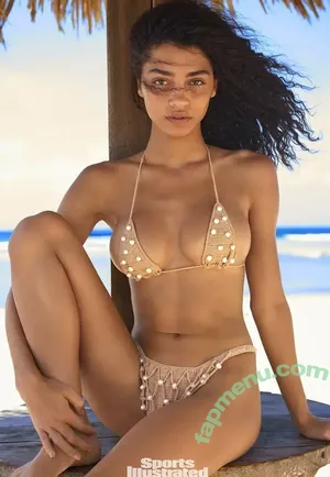  nude photo #0005