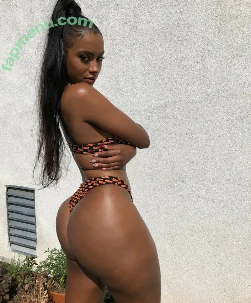 Raven Tracy nude photo #0036 (soooraven)