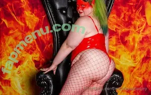 ravenoushoney / ravenhoneyyt nude photo #0005