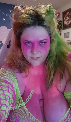 ravenoushoney / ravenhoneyyt nude photo #0010
