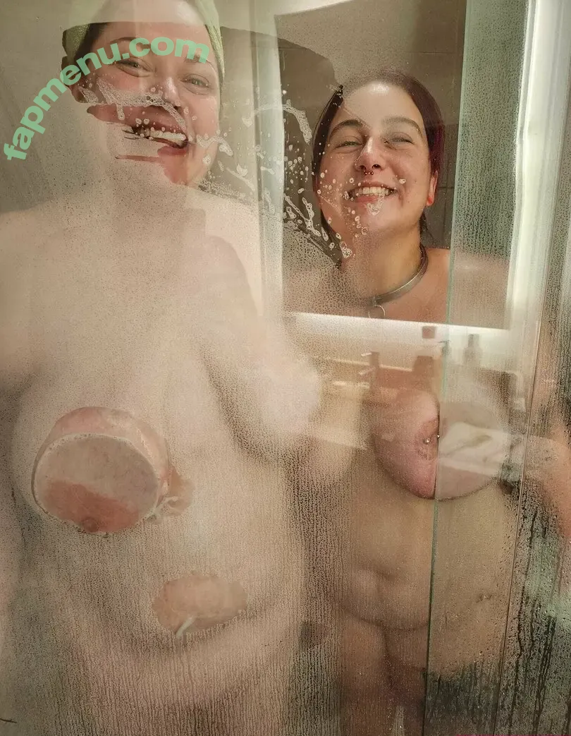 ravenoushoney nude photo #0002 (ravenhoneyyt)