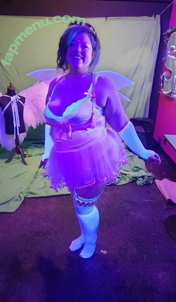 ravenoushoney nude photo #0015 (ravenhoneyyt)
