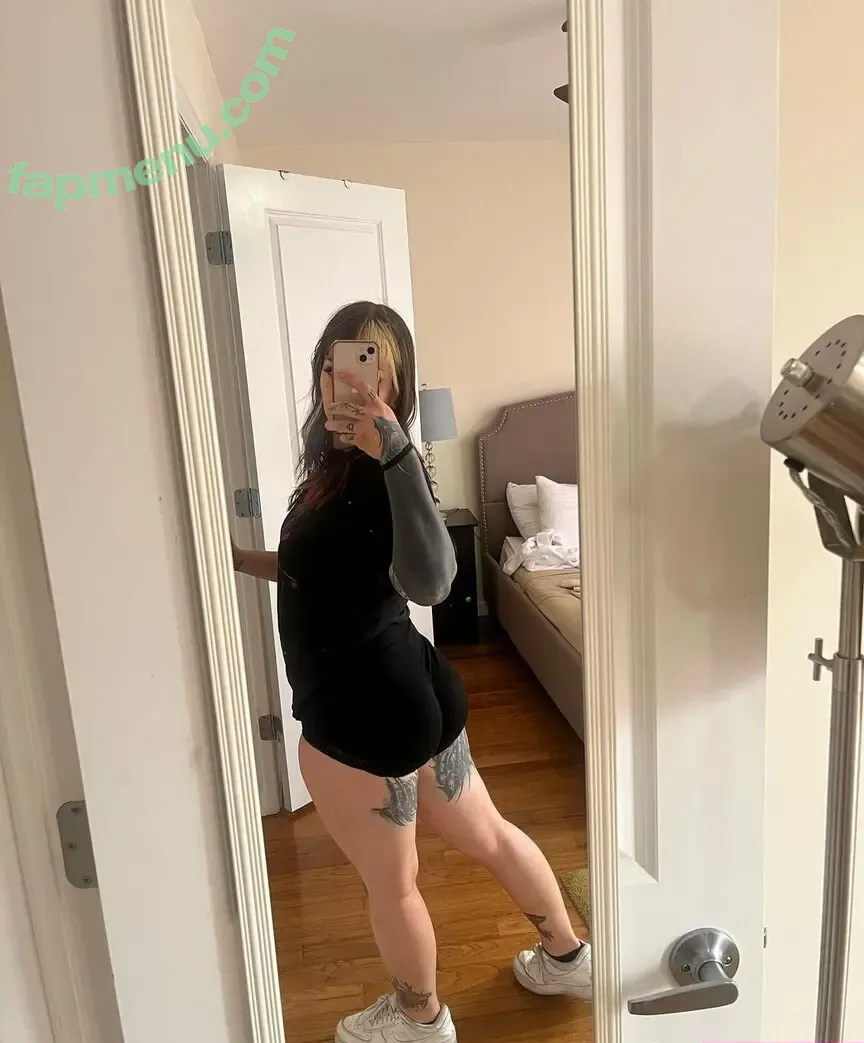 Ravensinss nude photo #0012 (Rav3ns1nss)