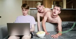  nude photo #0002