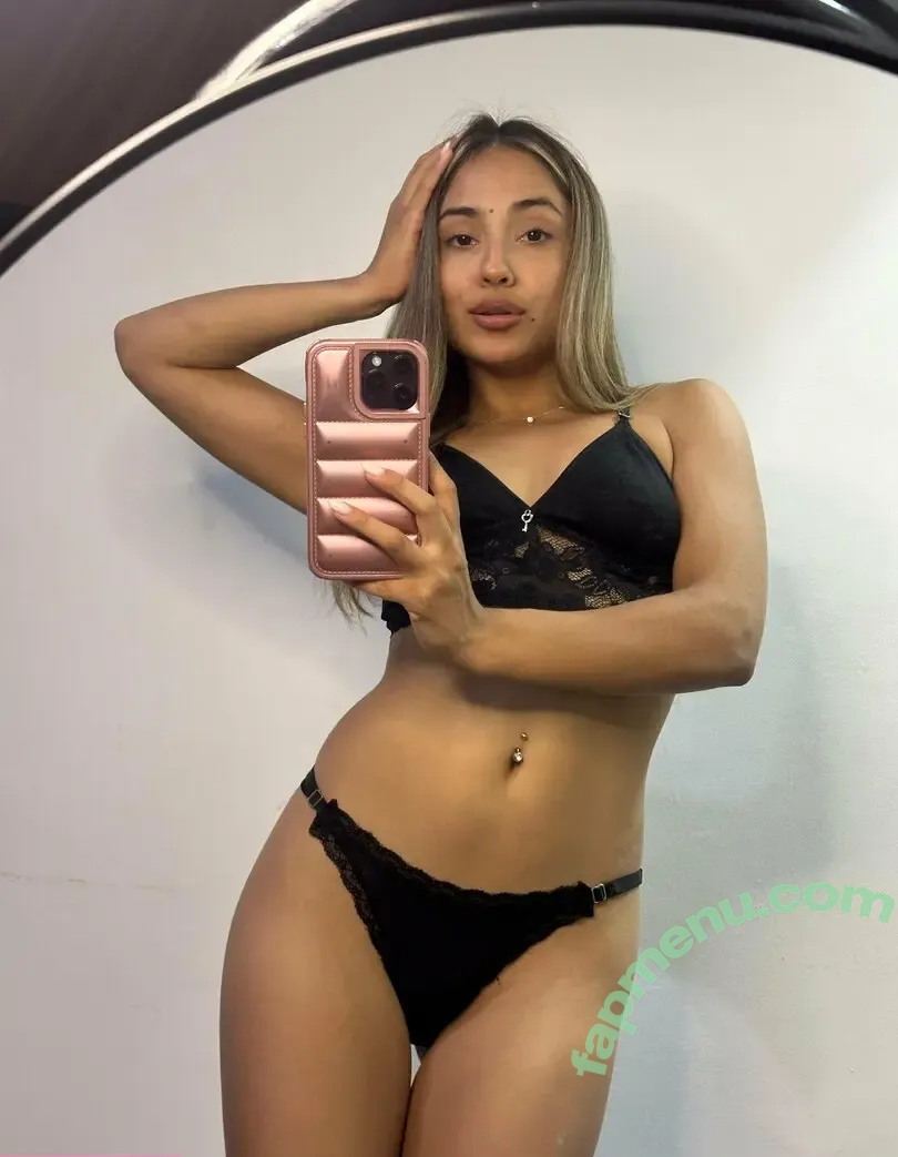 ravenundercover nude photo #0004 (ravenundercover)