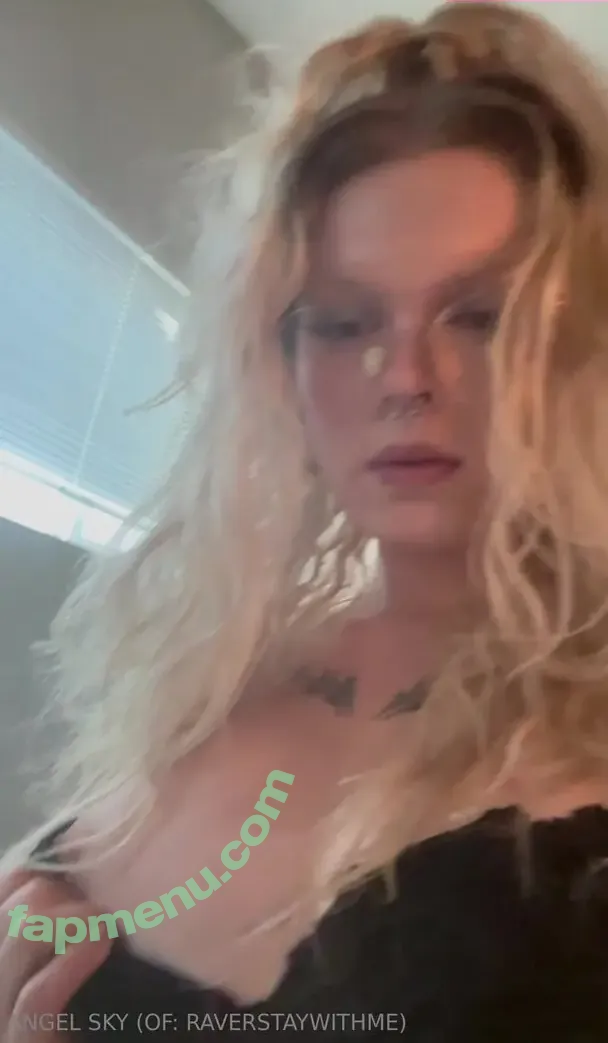 raverstaywithme nude photo #0003 (raverstaywithme)