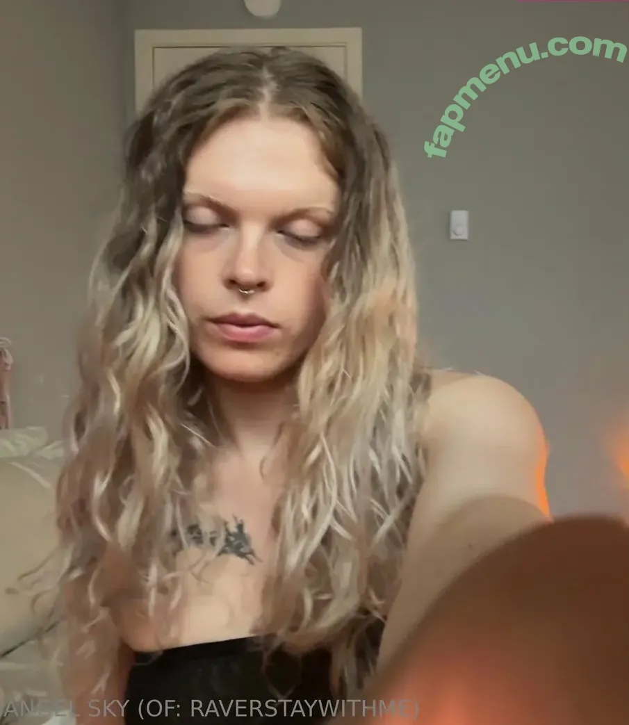 raverstaywithme nude photo #0009 (raverstaywithme)