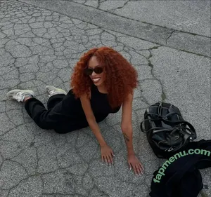 Ravyn Lenae / ravynlenae nude photo #0018