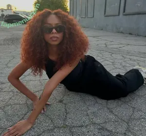 Ravyn Lenae / ravynlenae nude photo #0021