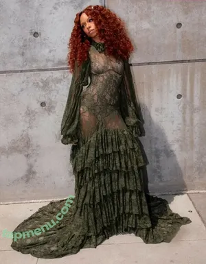 Ravyn Lenae / ravynlenae nude photo #0027