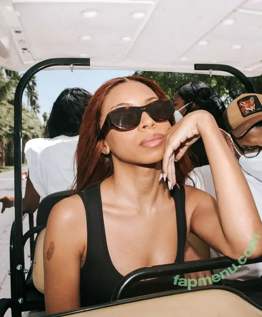 Ravyn Lenae nude photo #0004 (ravynlenae)