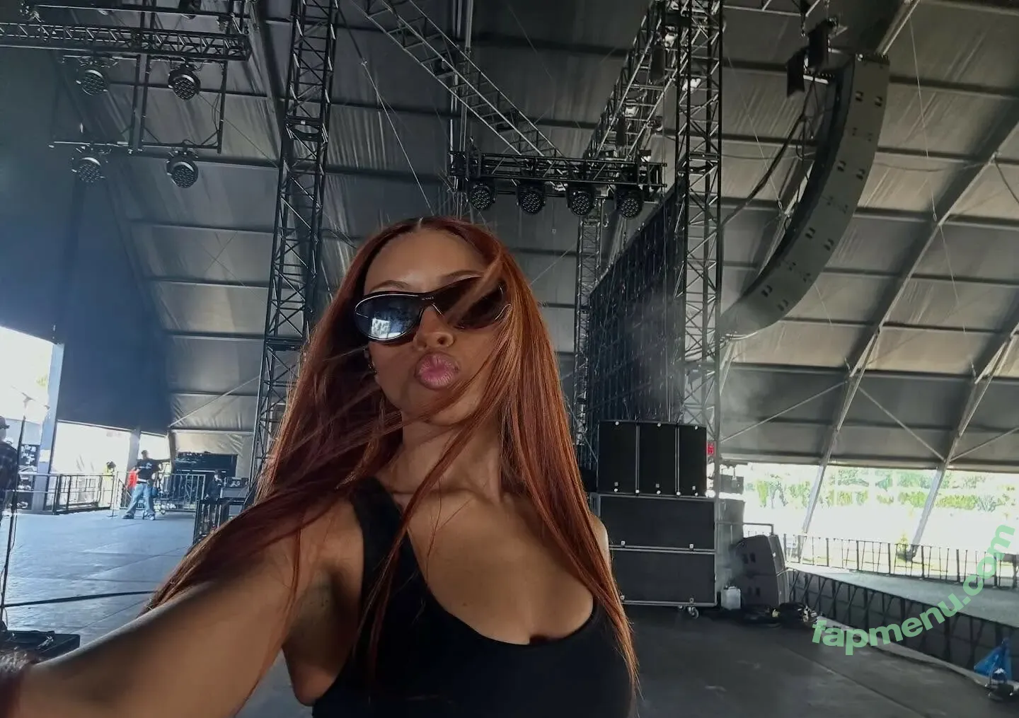 Ravyn Lenae nude photo #0006 (ravynlenae)