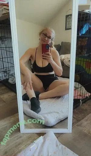  nude photo #0009