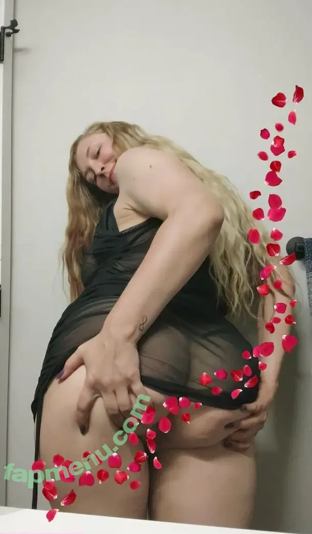 rawpunzel nude photo #0017 (rawpunzel)