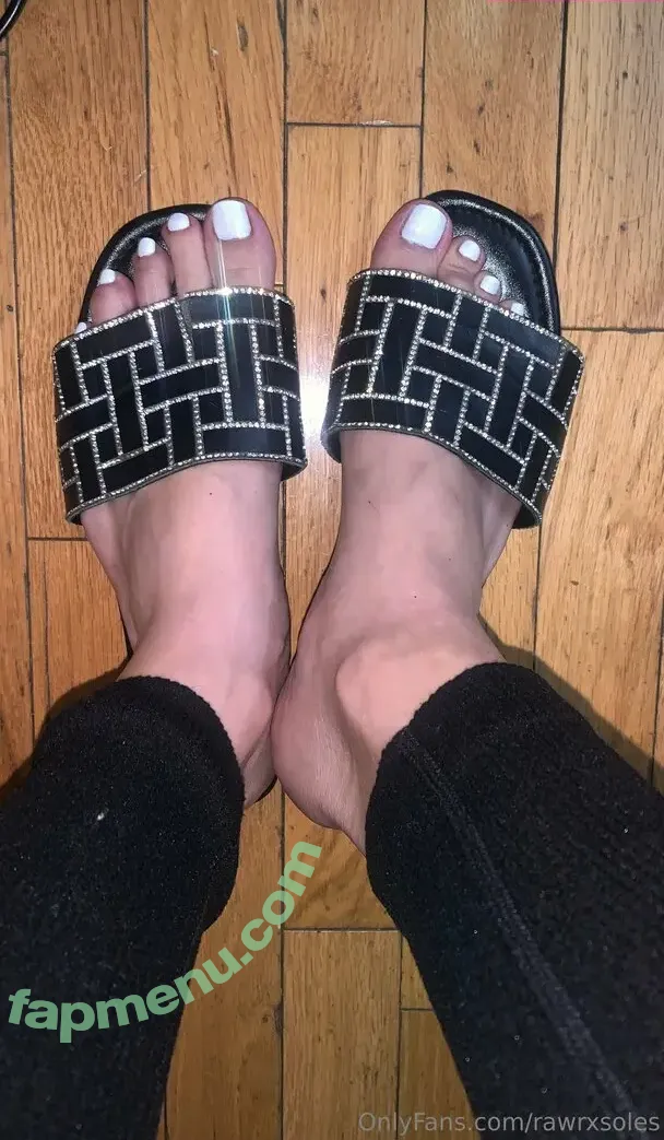 rawrxsoles nude photo #0037 (omgxrawr)