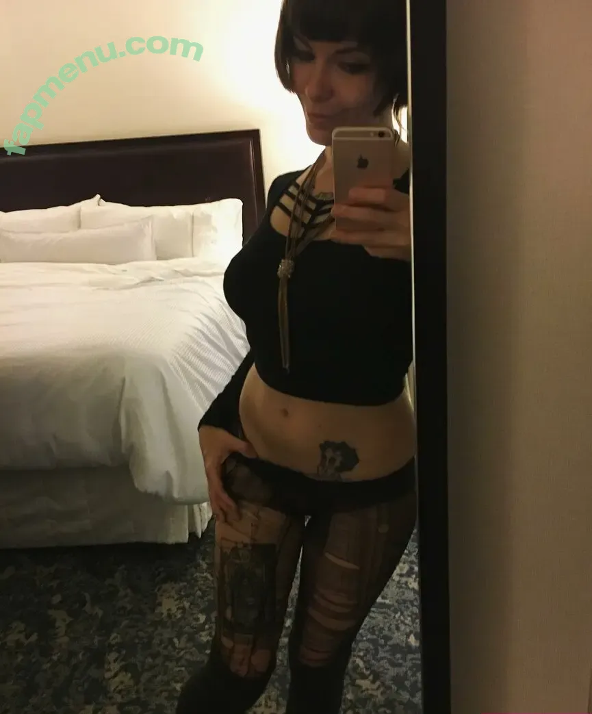 Raxkingisdead nude photo #0030 (Rax King)