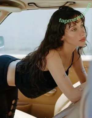  nude photo #0001
