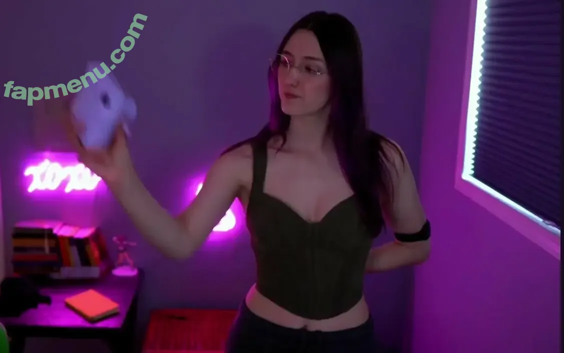 Rayactions nude photo #0880 (rayactions_)