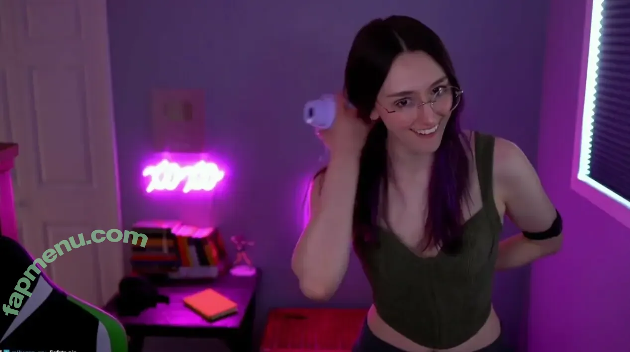 Rayactions nude photo #0883 (rayactions_)