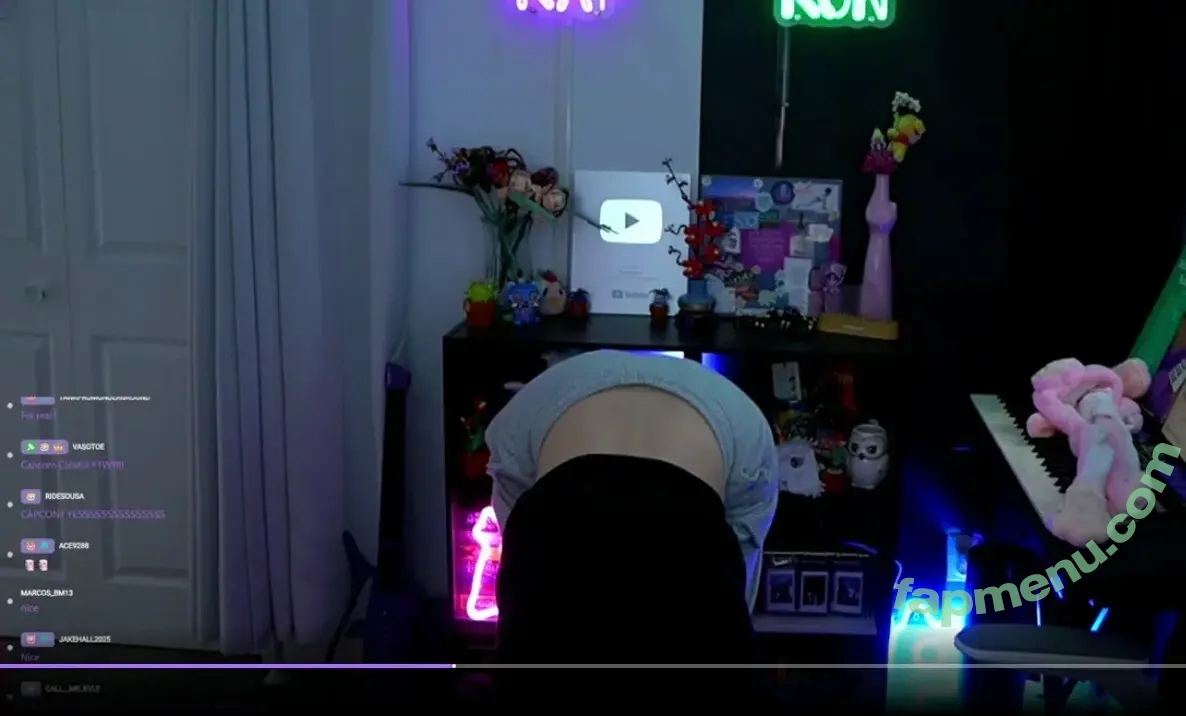 Rayactions голая photo #0965 (rayactions_)