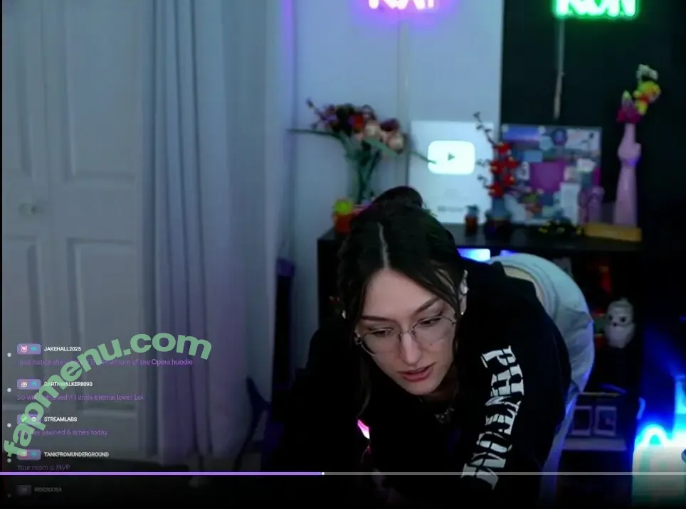 Rayactions голая photo #0967 (rayactions_)