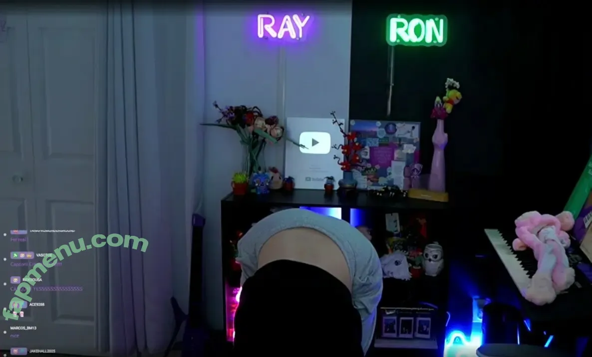 Rayactions nude photo #0972 (rayactions_)