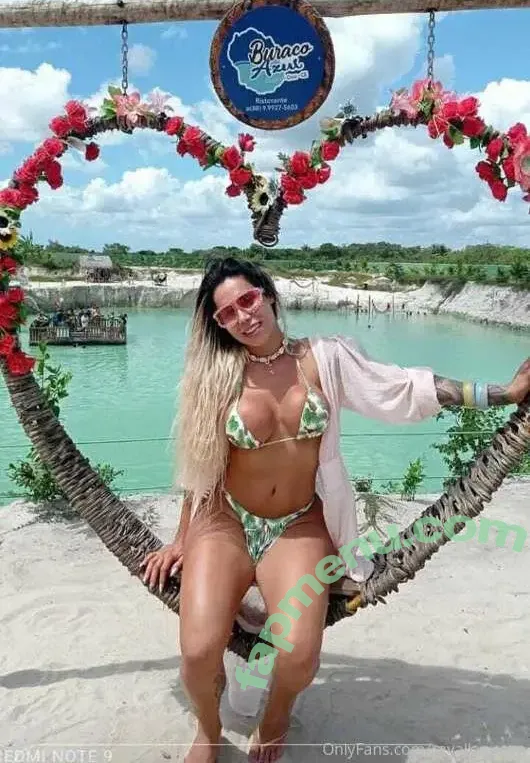 Rayalla nude photo #0026 (Kcarvalho4 / rayallaqueen)