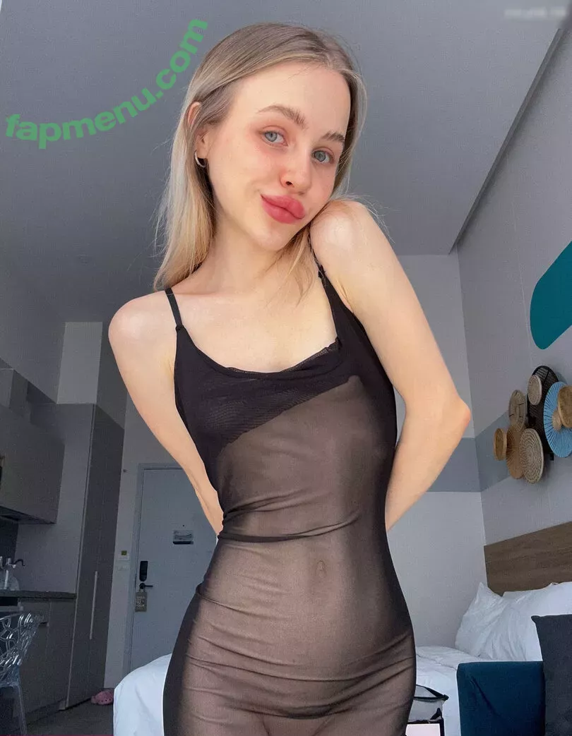 raychel_kiss nude photo #0177 (Julia)