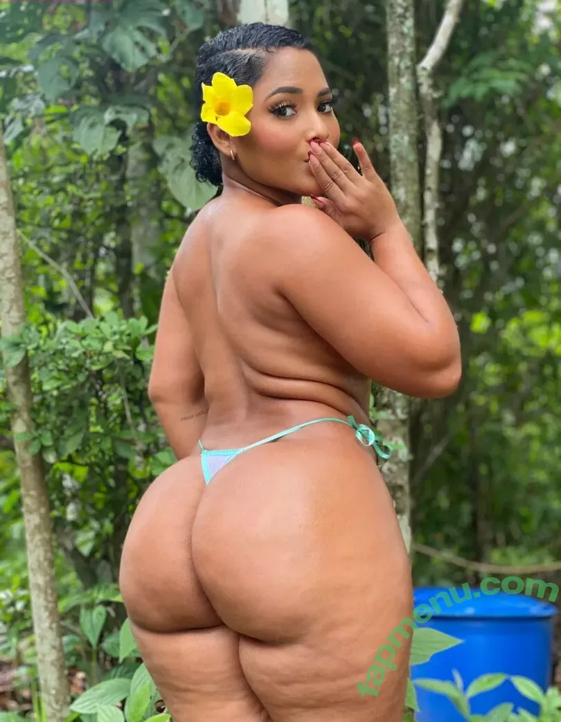 Raychellemcm nude photo #0021 (Raychellemc)