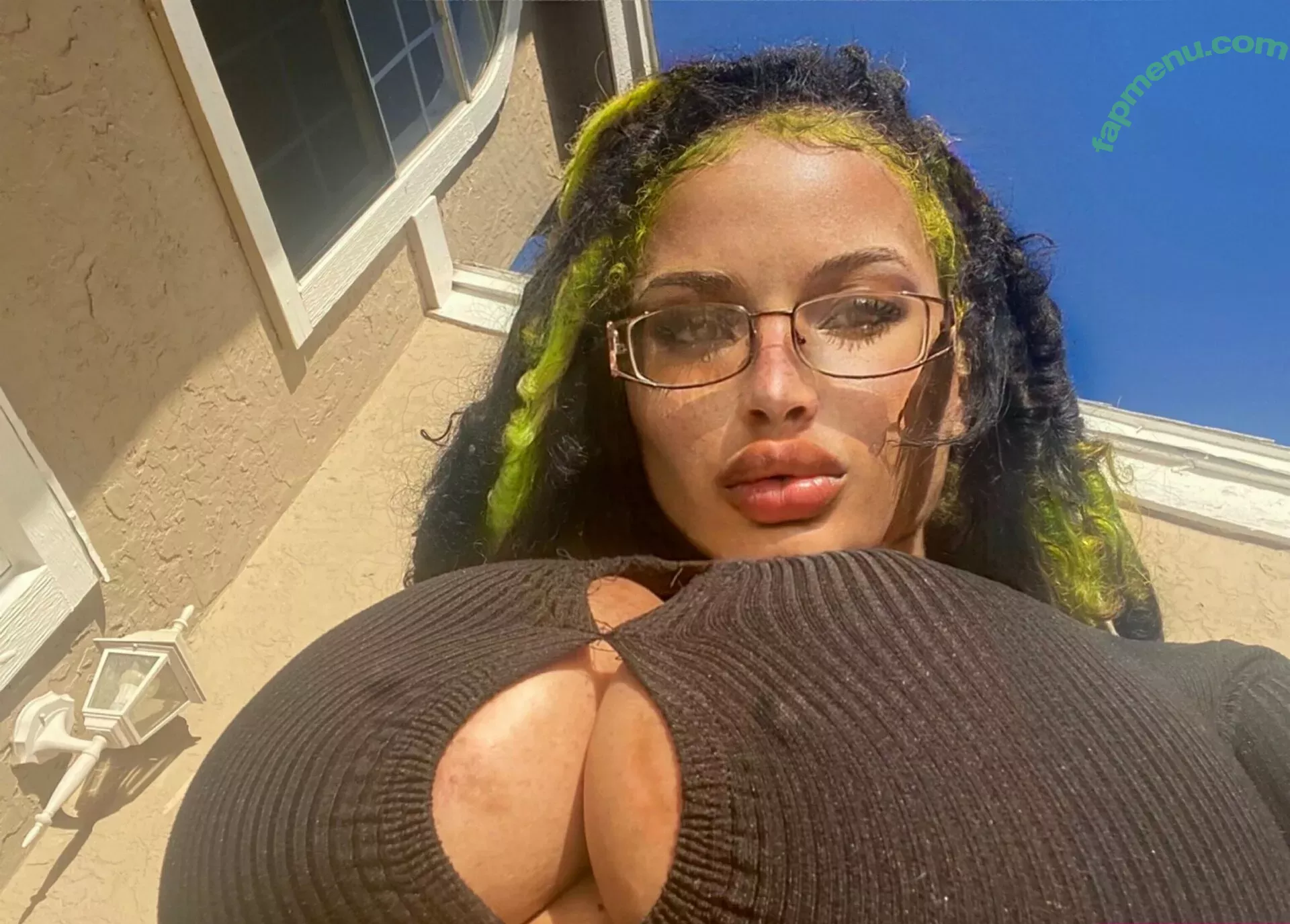 Raychiel nude photo #0263 (raychtheinvader)