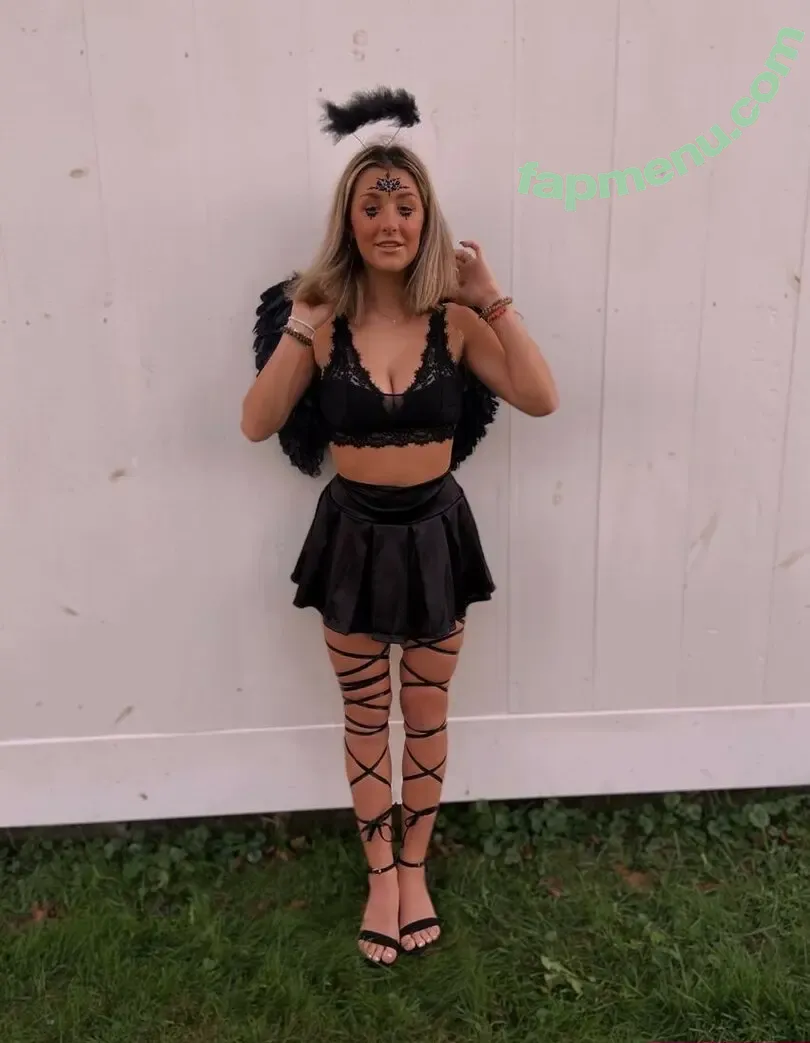 Rayna Denike nude photo #0011 (rayna.denike / rayna.denikeeee / raynadenike)