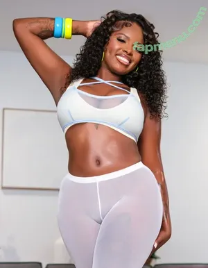 Rayne Carter / rayne / raynecarterxxx / theonlyraynee / theonlyraynevip nude photo #0064