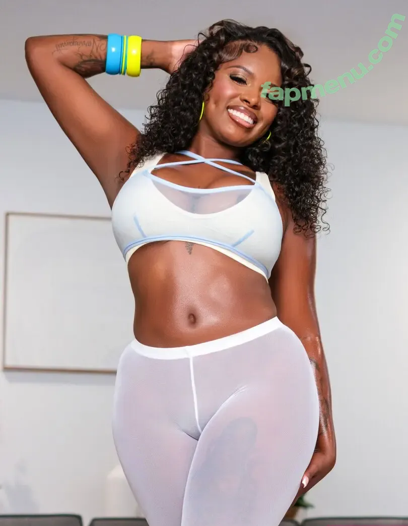 Rayne Carter nude photo #0064 (rayne / raynecarterxxx / theonlyraynee / theonlyraynevip)