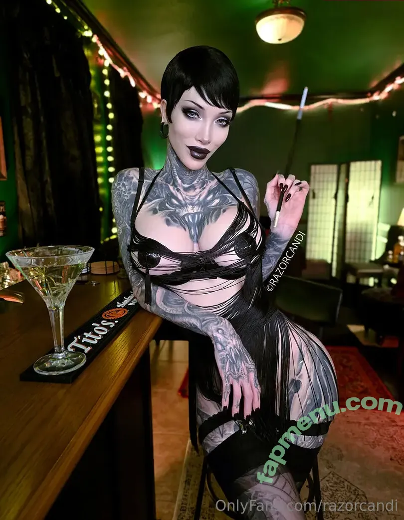 Razor Candi nude photo #0001 (razor_candi / razorcandi)