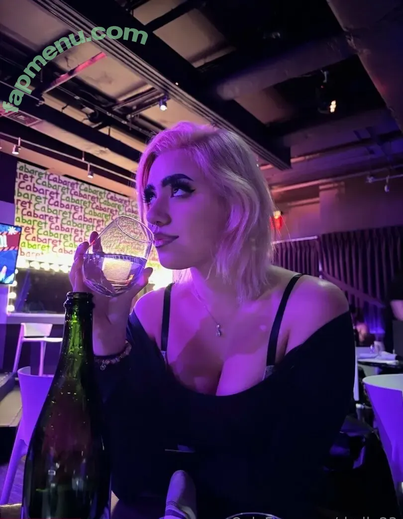 rbella23 nude photo #0042 (rbella23)