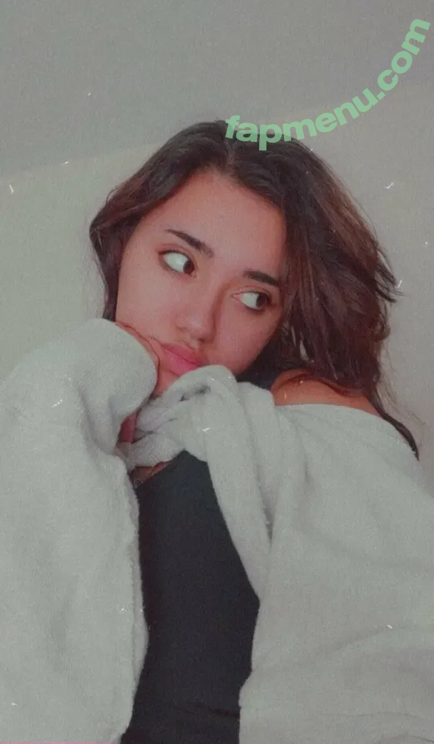 rbella23 nude photo #0044 (rbella23)