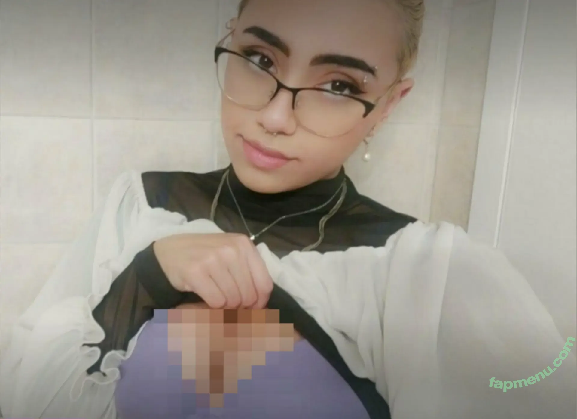 rbella23 nude photo #0047 (rbella23)