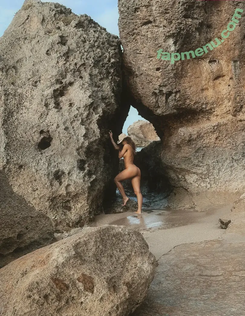 Rchel C00k nude photo #0002 (rachelc00k / rachelcook)