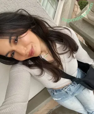 React GirlsYT / chinglishreactions / imon_Snow nude photo #0193