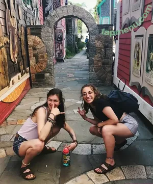 React GirlsYT / chinglishreactions / imon_Snow nude photo #0220